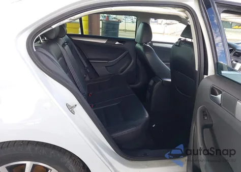 2017 Volkswagen Jetta 1.4T Se из США, поврежденный, VIN 3VWDB7AJ4HM276103